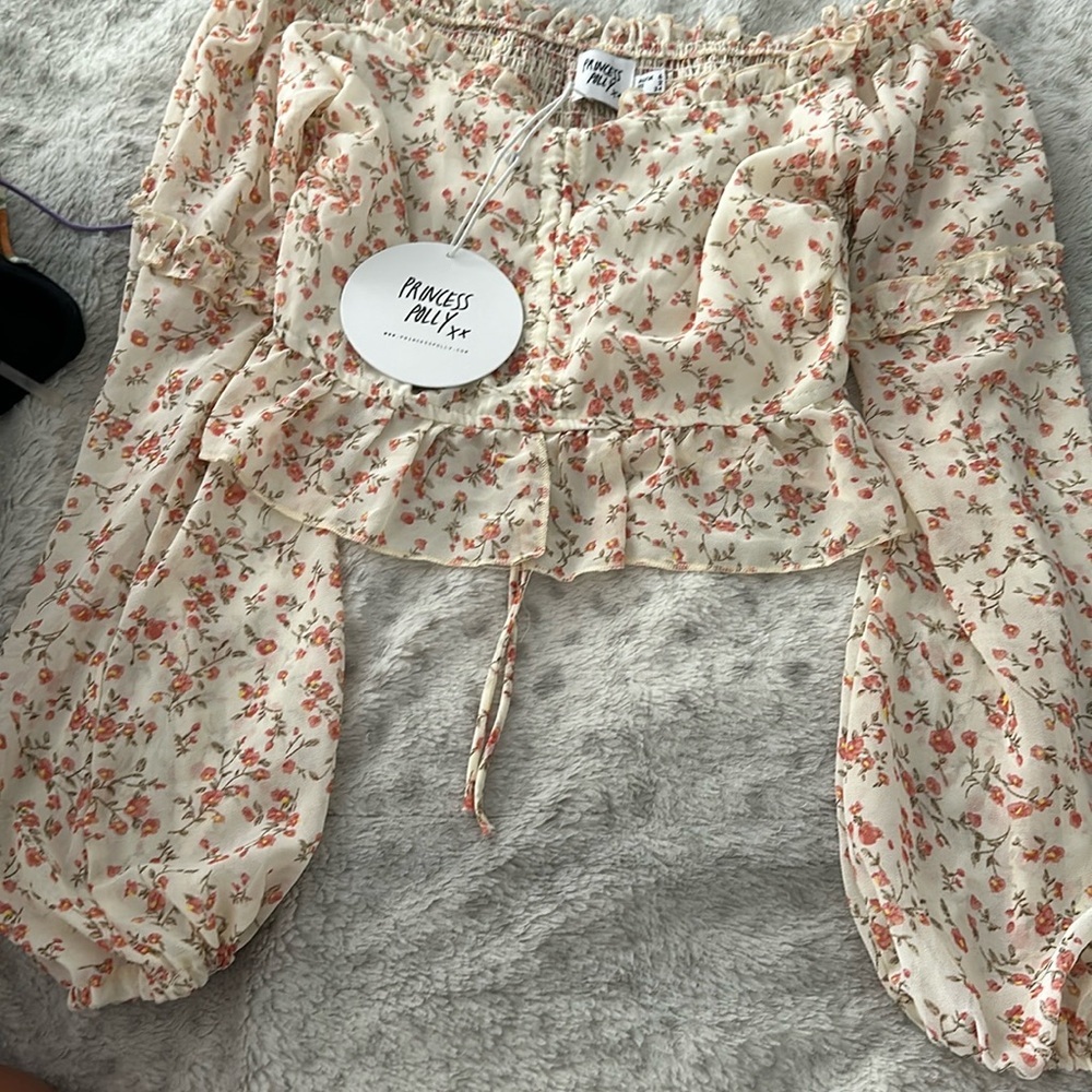 Princess Polly top
